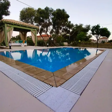 Sti Physi Holiday home *