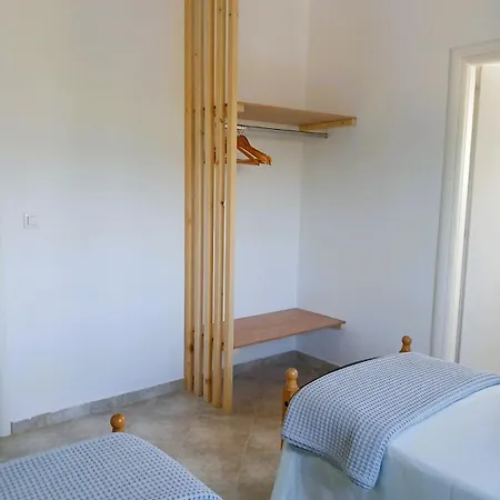 Nyaraló Sti Physi *