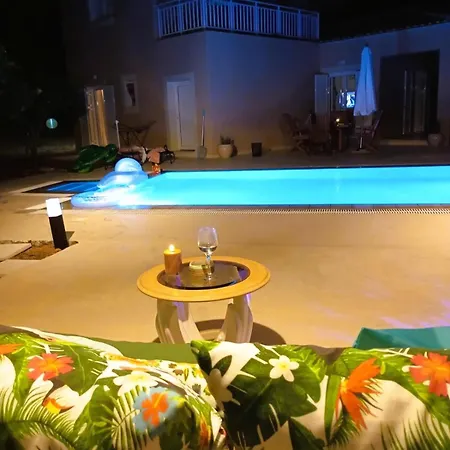 Sti Physi Holiday home *